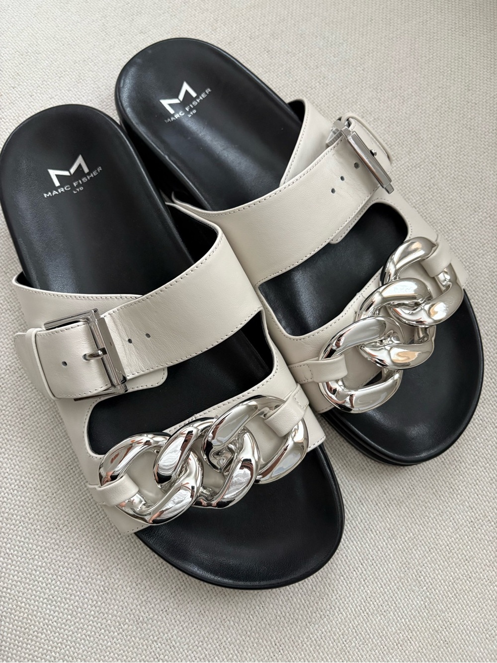 Marc Fisher LTD Fresno Women’s Chain Sandals Size 9 Chalk Gray Comfort Summer - Picture 3 of 11